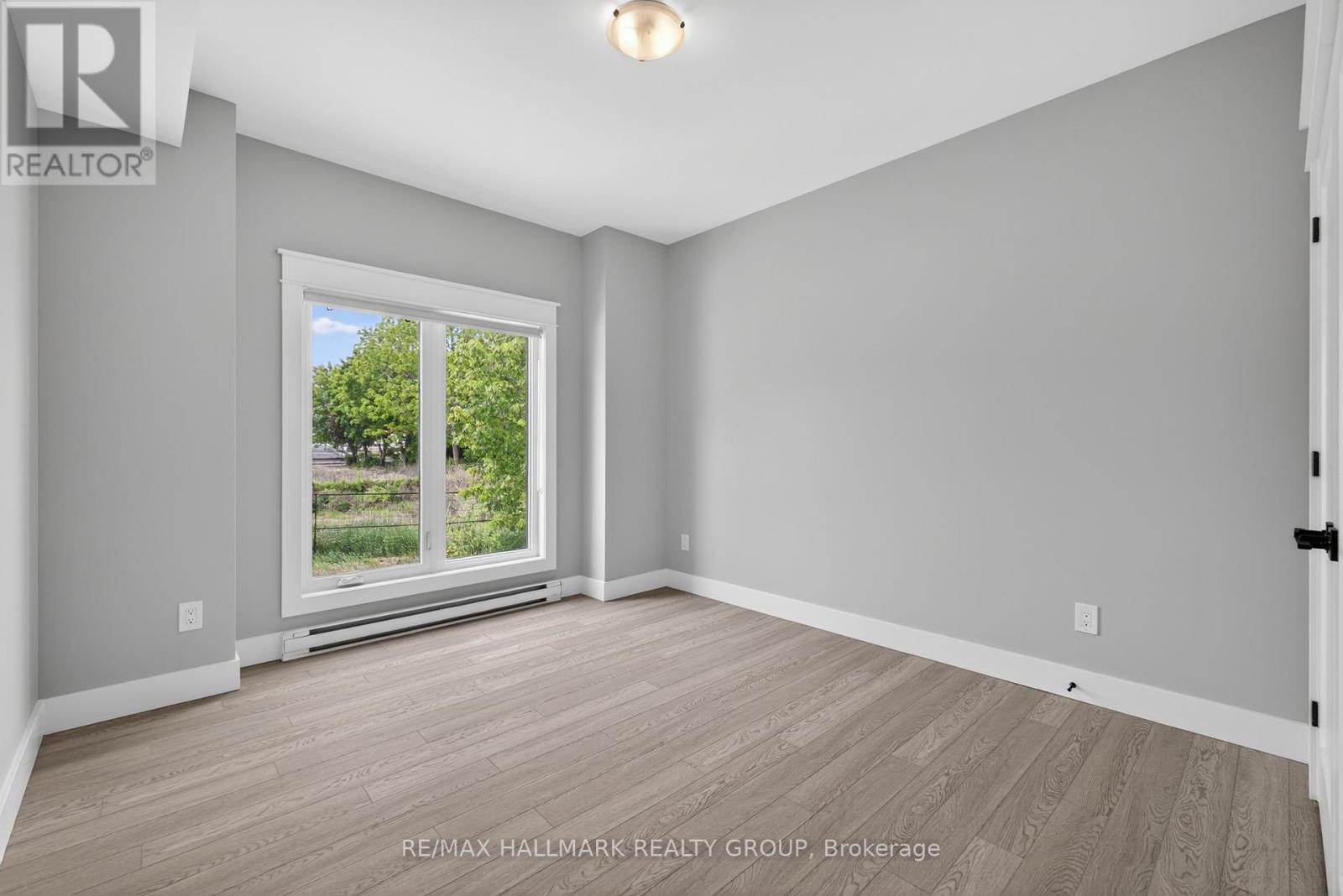 100 Welland Street, Perth, Ontario  K7H 3H7 - Photo 17 - X12004221