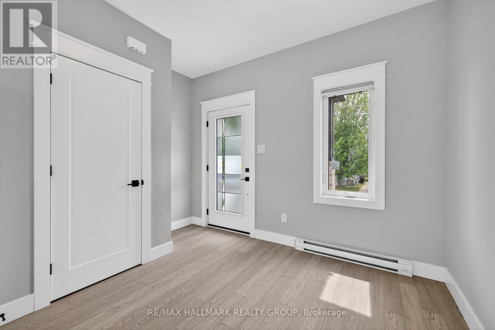100 Welland Street, Perth, Ontario  K7H 3H7 - Photo 5 - X12004221