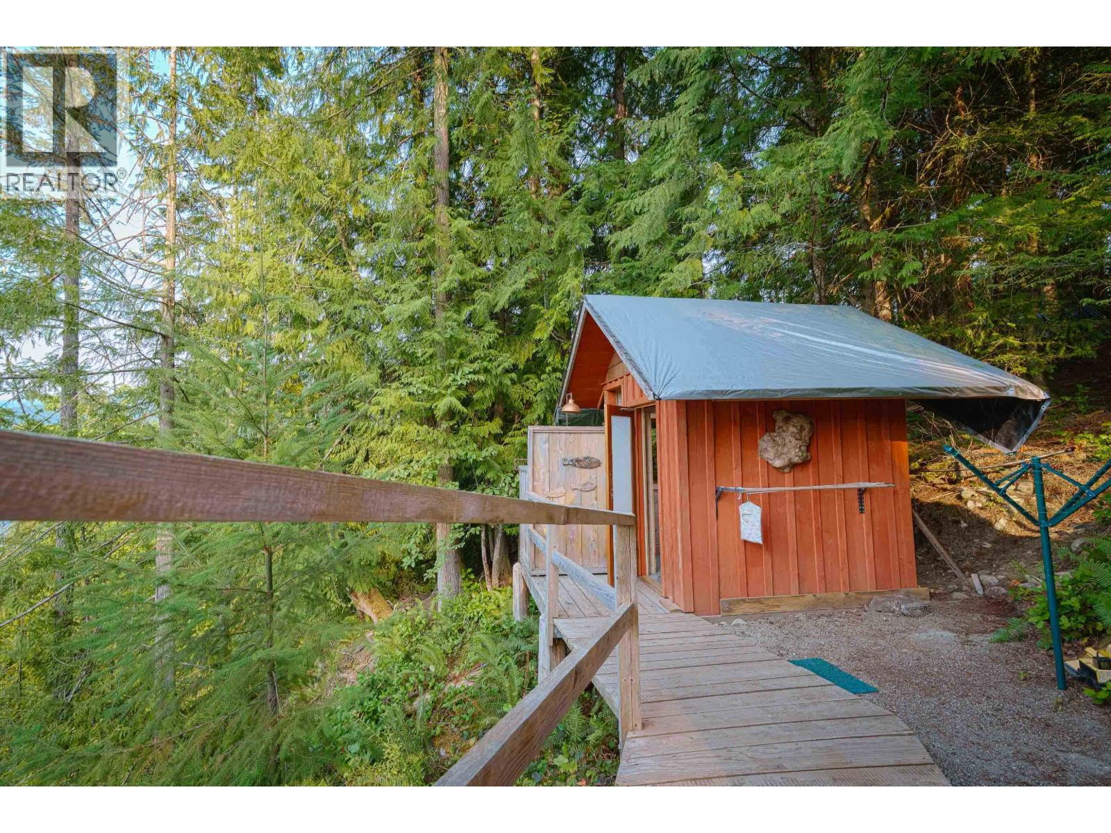 201 7101 Sakinaw Woods Drive, Garden Bay, British Columbia V0N 1S1 - Photo 27 - R3117326