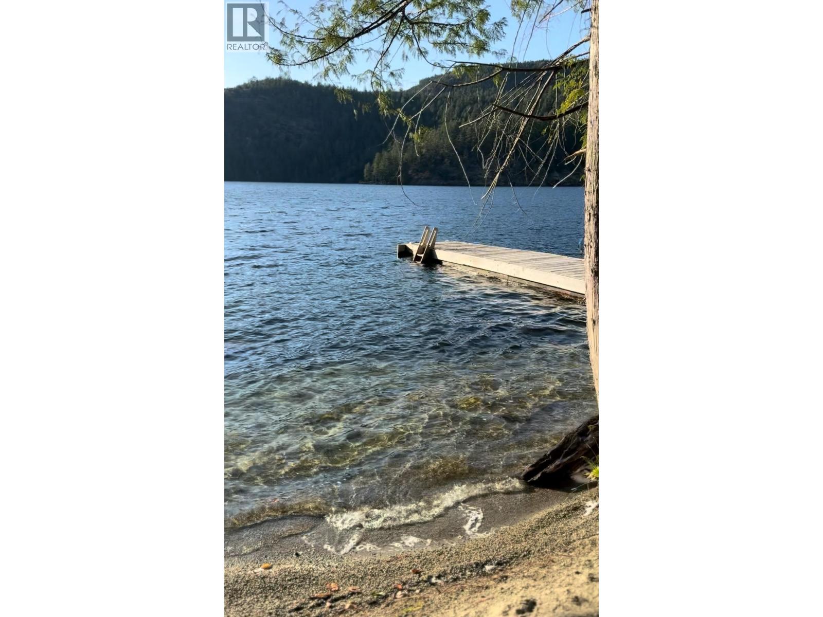 201 7101 Sakinaw Woods Drive, Garden Bay, British Columbia V0N 1S1 - Photo 10 - R3117326