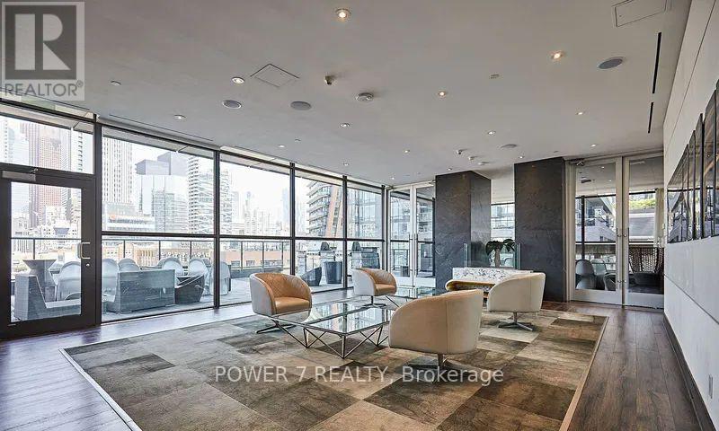 1903 - 290 Adelaide Street W, Toronto, Ontario  M5V 1P6 - Photo 6 - C13248858
