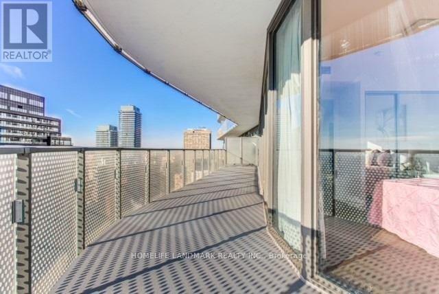 3705 - 11 Wellesley Street W, Toronto, Ontario  M4Y 0G4 - Photo 16 - C13248890