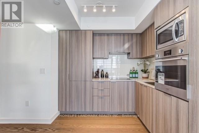 3705 - 11 Wellesley Street W, Toronto, Ontario  M4Y 0G4 - Photo 3 - C13248890