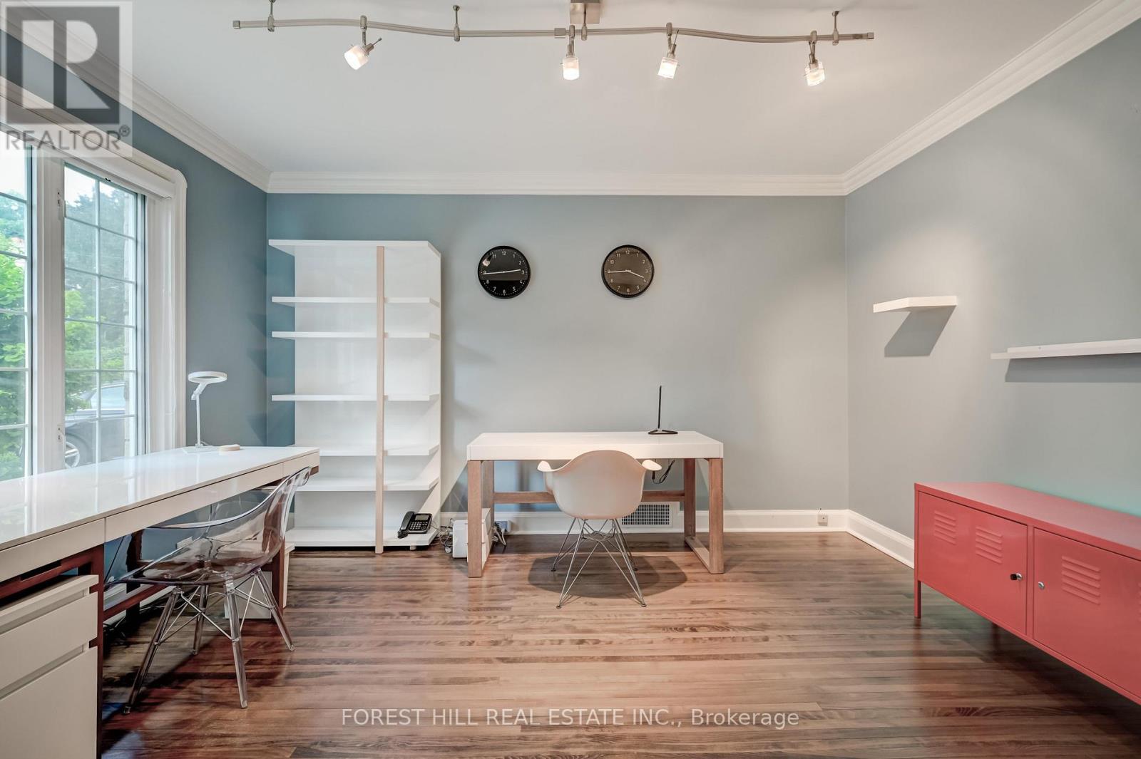 112 Dewbourne Avenue, Toronto, Ontario  M6C 1Y7 - Photo 16 - C13248938