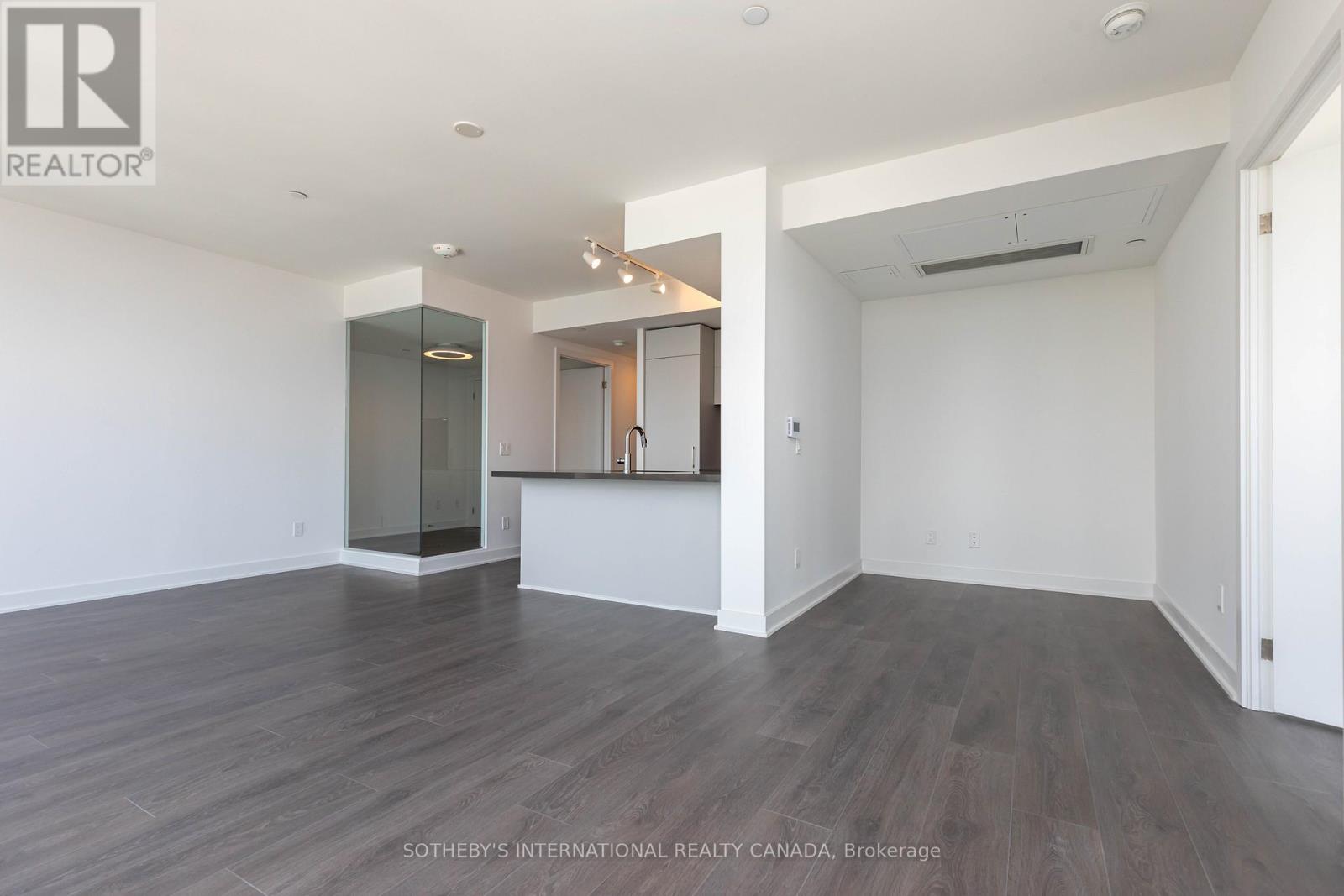 2510 - 188 Cumberland Street, Toronto, Ontario  M5R 2G3 - Photo 5 - C13248976