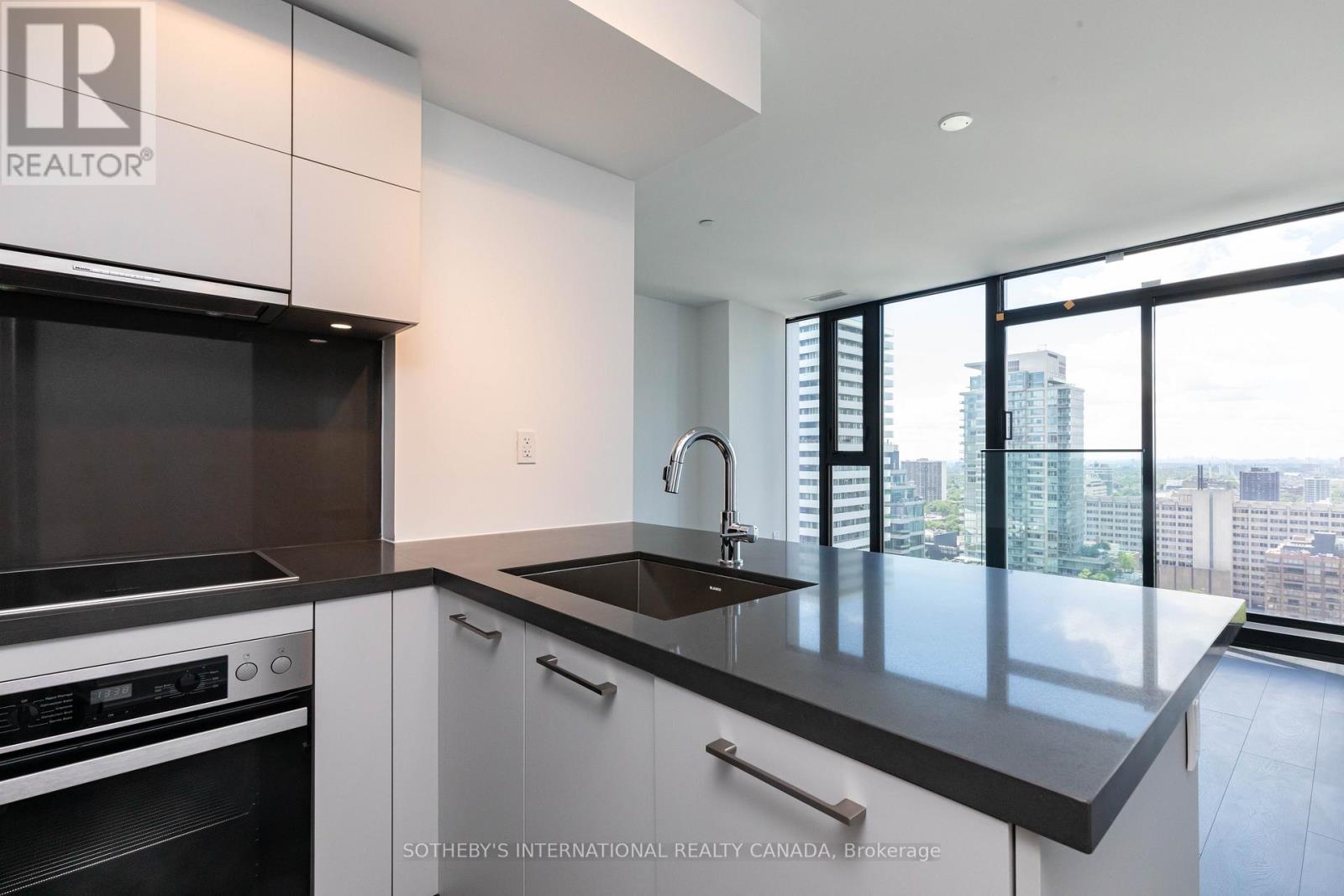 2510 - 188 Cumberland Street, Toronto, Ontario  M5R 2G3 - Photo 7 - C13248976