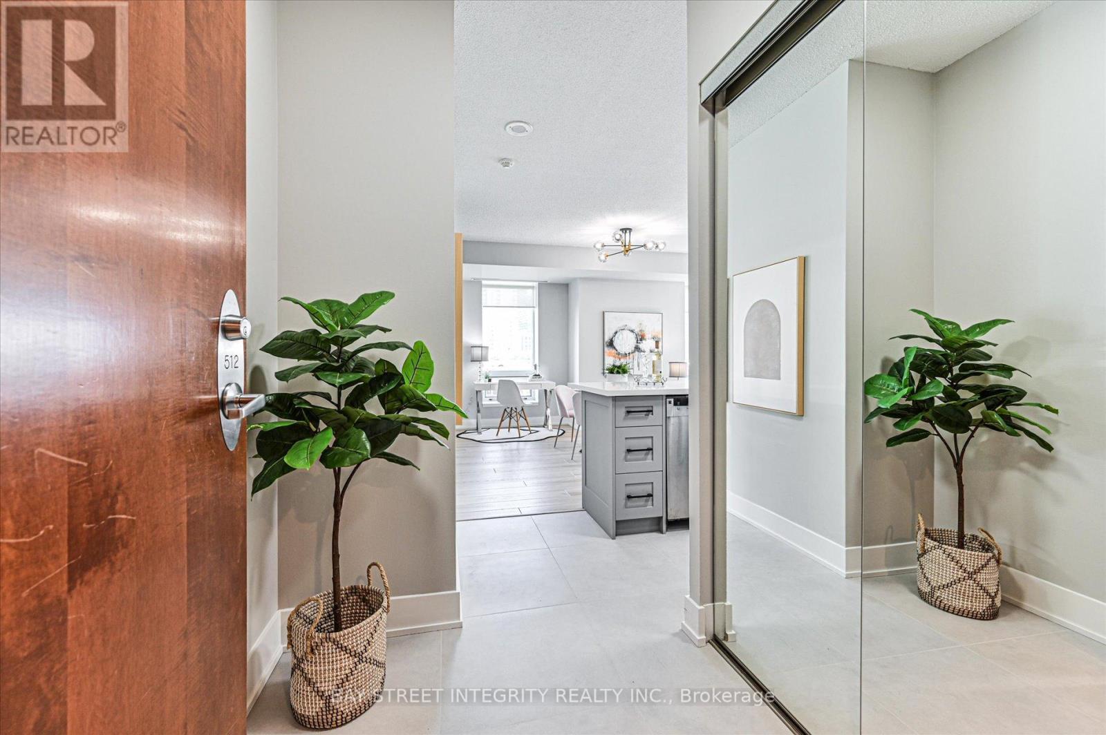 512w - 500 Queens Quay W, Toronto, Ontario  M5V 3K8 - Photo 3 - C13249008