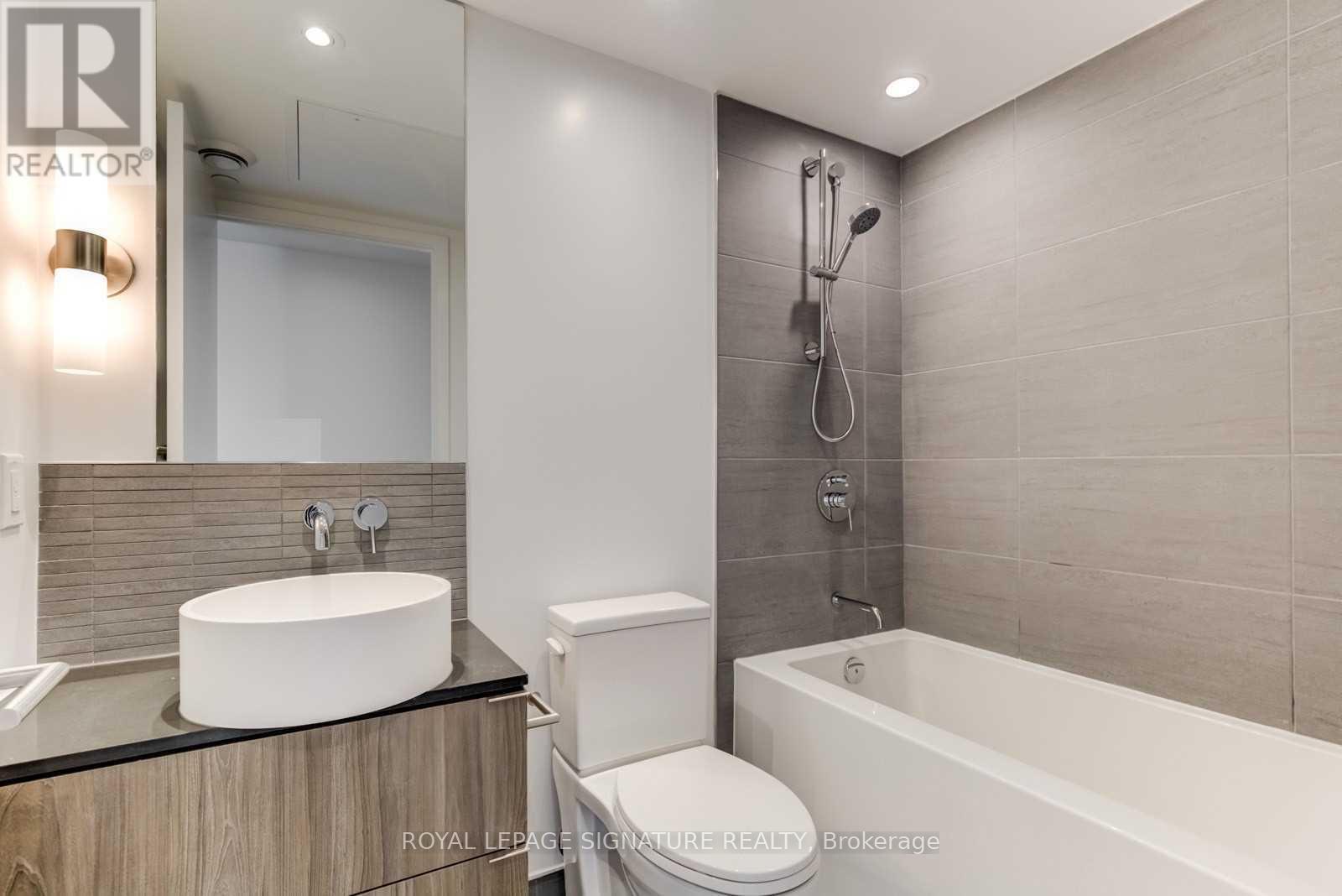 903 - 161 Roehampton Avenue, Toronto, Ontario  M4P 0C8 - Photo 13 - C13249084