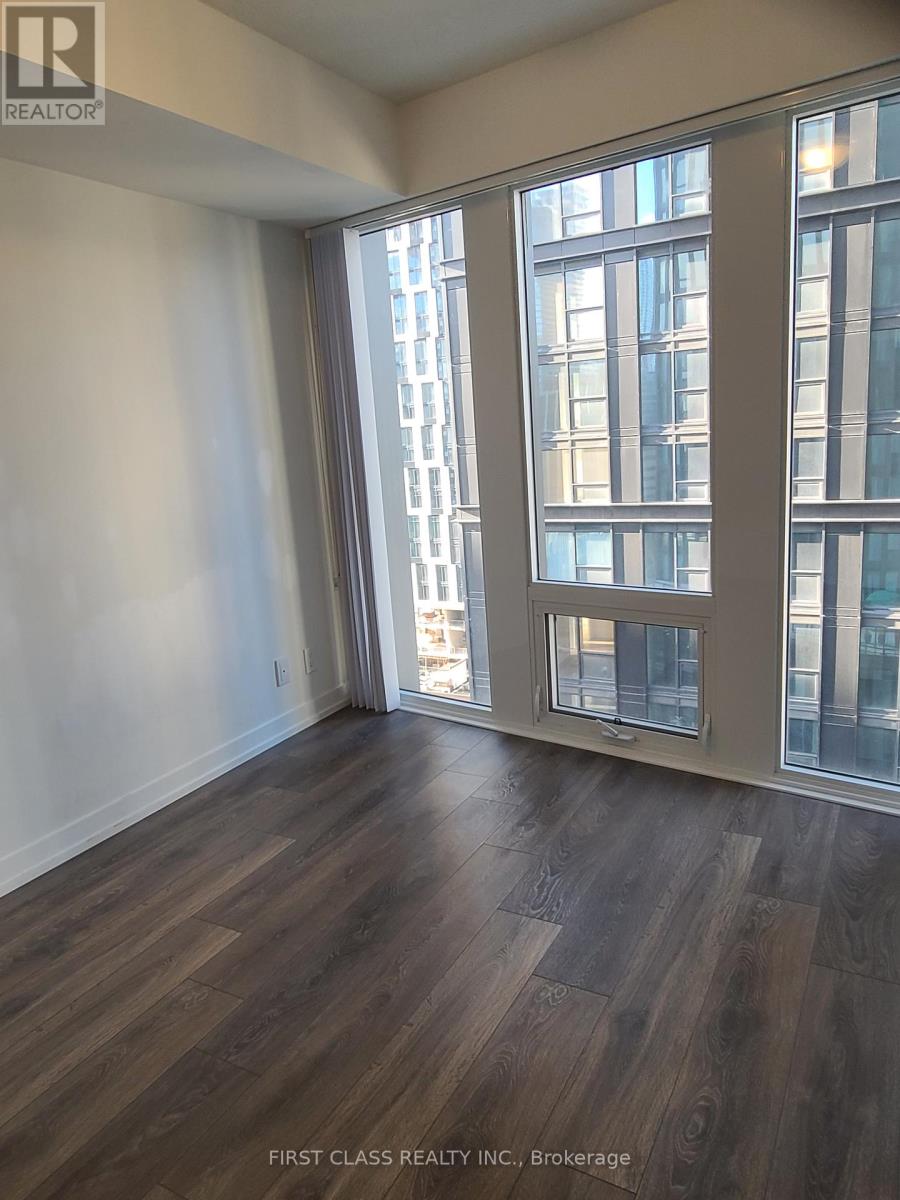 1810 - 60 Shuter Street, Toronto, Ontario  M5B 1A8 - Photo 4 - C13249186