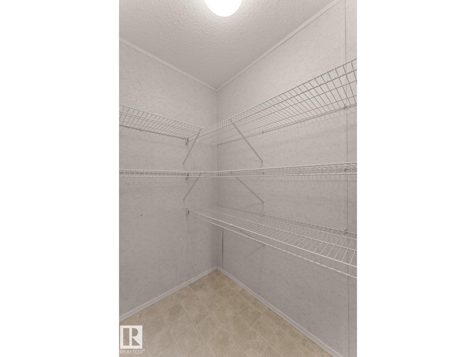 1592 Jubilee Dr, Sherwood Park, Alberta  T8H 2M9 - Photo 22 - E4492081