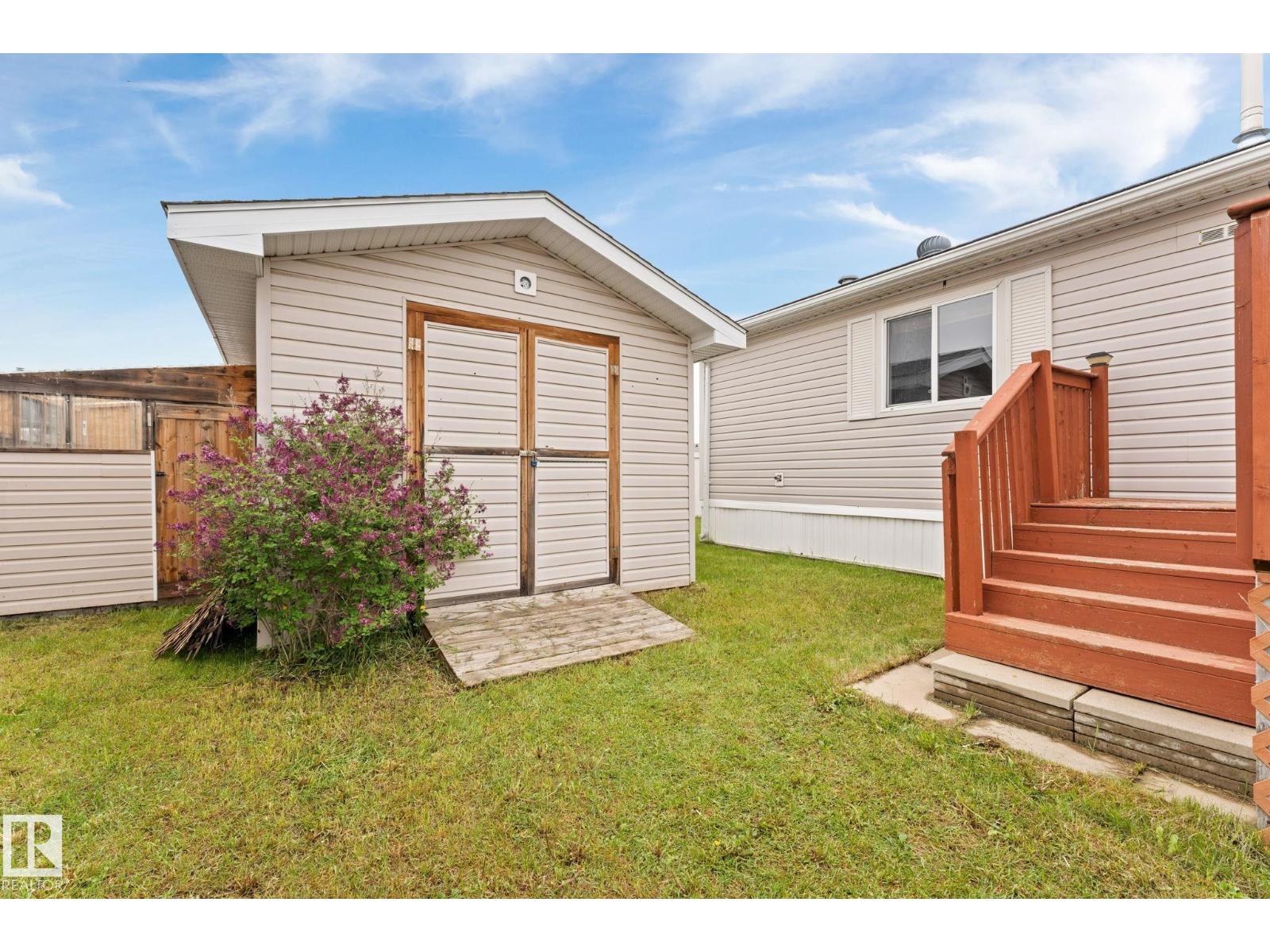 1592 Jubilee Dr, Sherwood Park, Alberta  T8H 2M9 - Photo 32 - E4492081