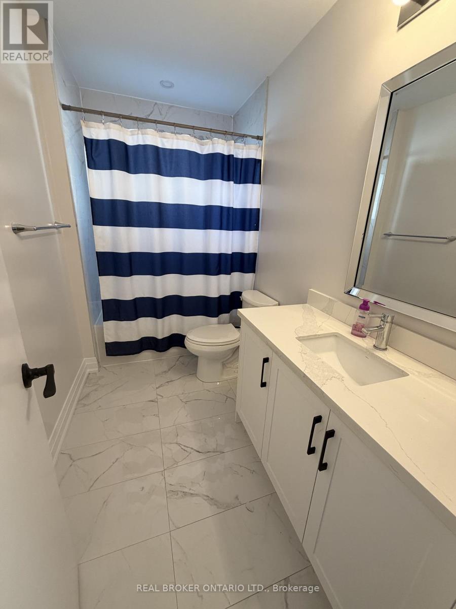 Main - 653 Athol Street E, Oshawa, Ontario  L1H 1M2 - Photo 11 - E13248810