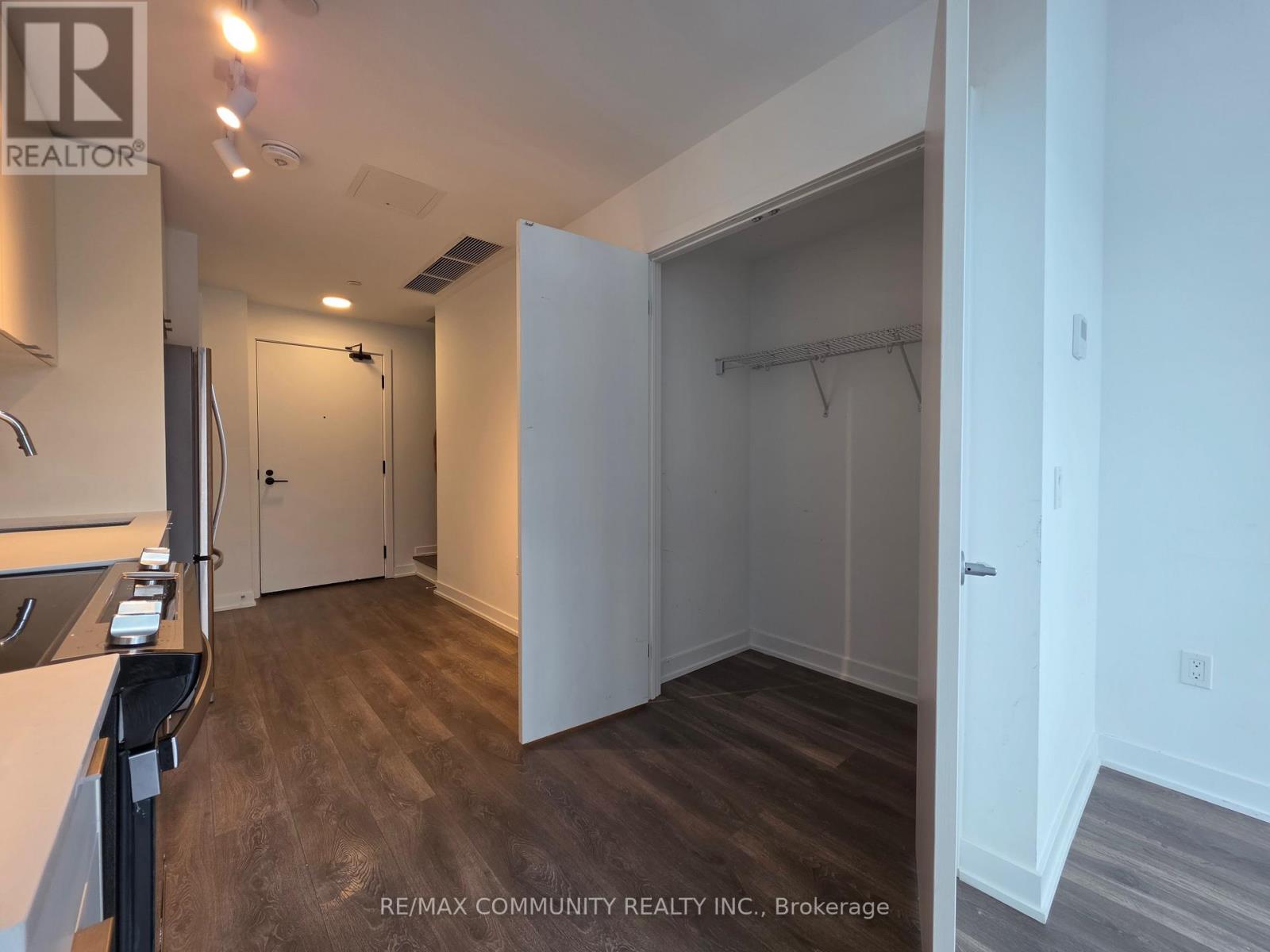 164 - 1610 Charles Street, Whitby, Ontario  L1N 0P5 - Photo 12 - E13248978