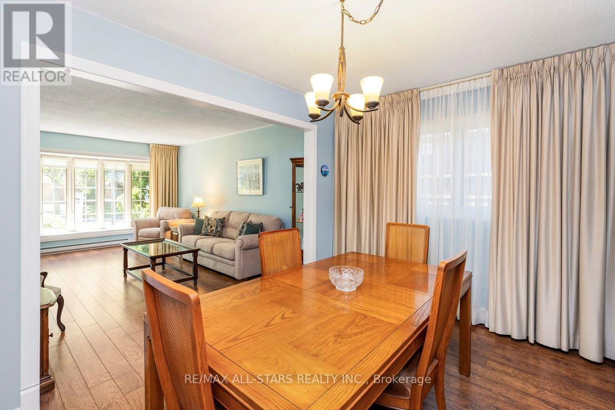 62 Deerbrook Trail, Toronto, Ontario  M1W 1V4 - Photo 13 - E13249074