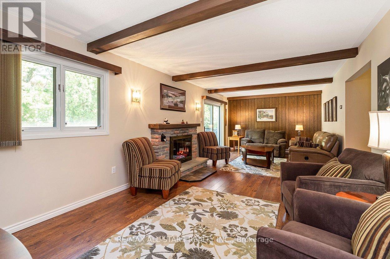 62 Deerbrook Trail, Toronto, Ontario  M1W 1V4 - Photo 14 - E13249074