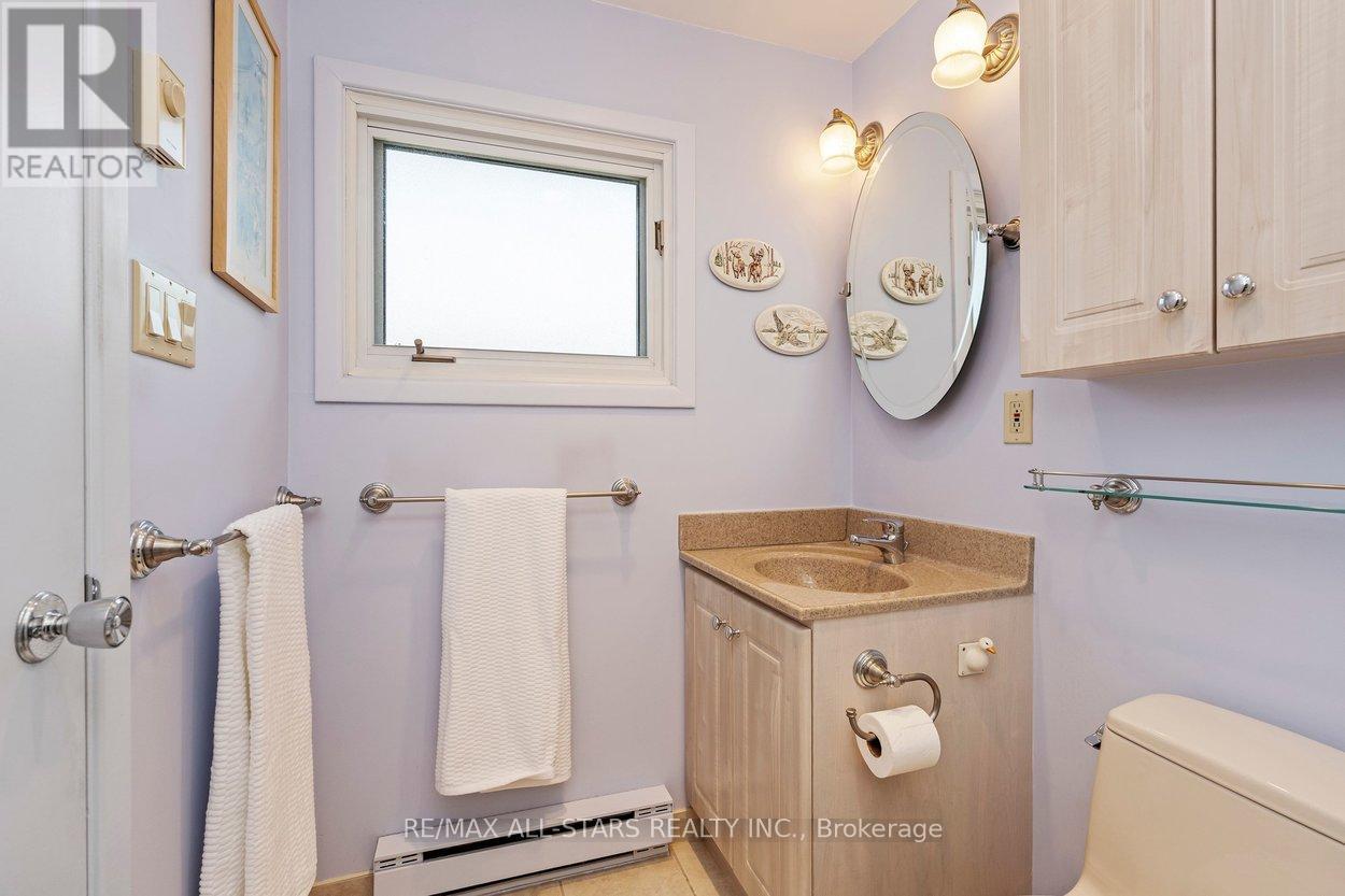 62 Deerbrook Trail, Toronto, Ontario  M1W 1V4 - Photo 24 - E13249074