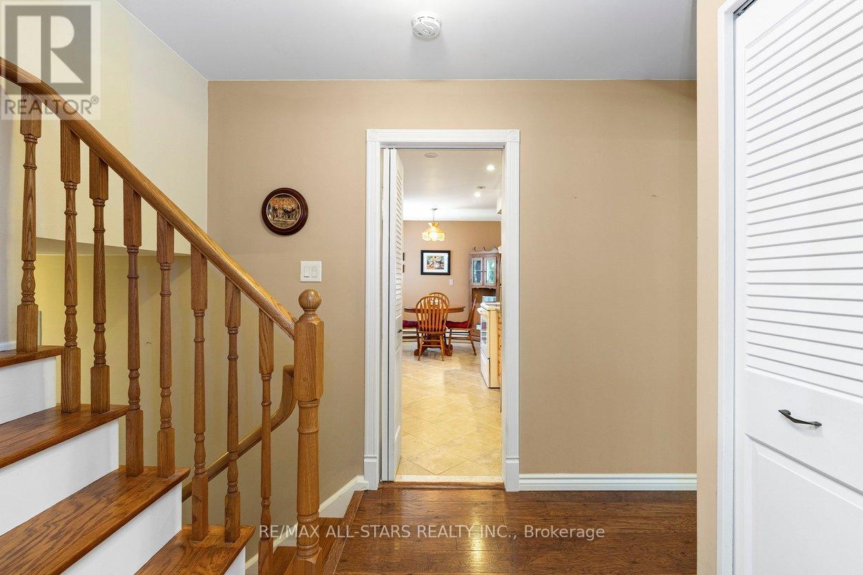 62 Deerbrook Trail, Toronto, Ontario  M1W 1V4 - Photo 31 - E13249074