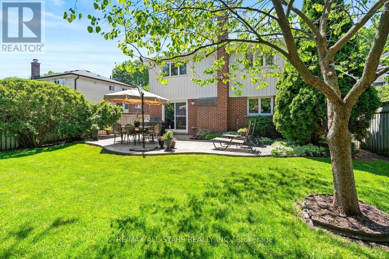 62 Deerbrook Trail, Toronto, Ontario  M1W 1V4 - Photo 38 - E13249074