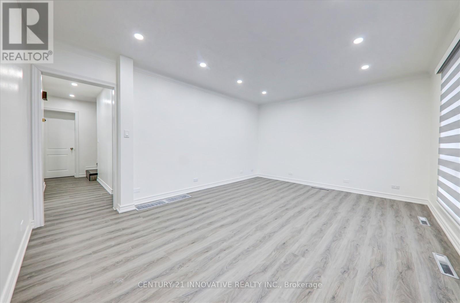 35 Cotton Avenue, Toronto, Ontario  M1K 1Z5 - Photo 11 - E13249148