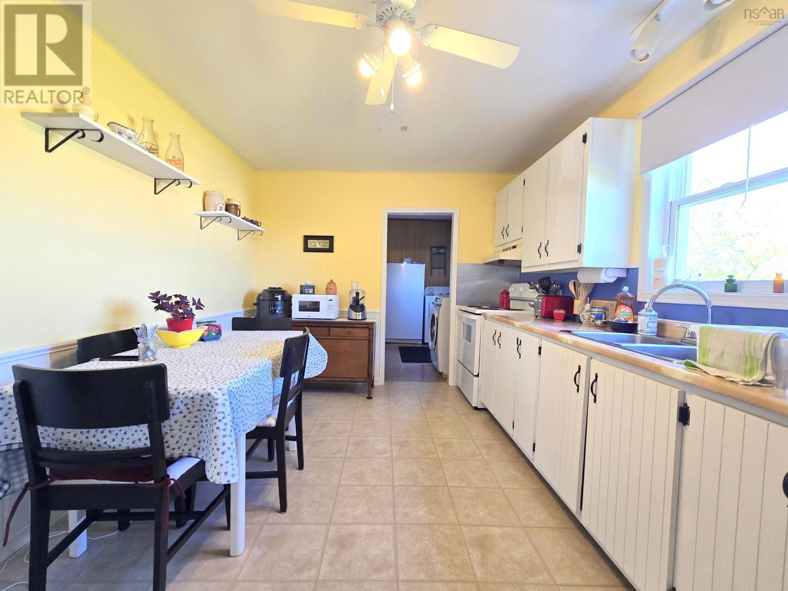 19 Hurley Road, Joggins, Nova Scotia  B0L 1A0 - Photo 14 - 202613432
