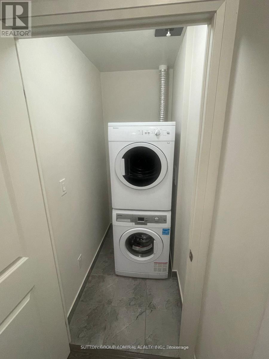 1010 - 3600 Highway 7 Road, Vaughan, Ontario  L4L 0G7 - Photo 3 - N13248846