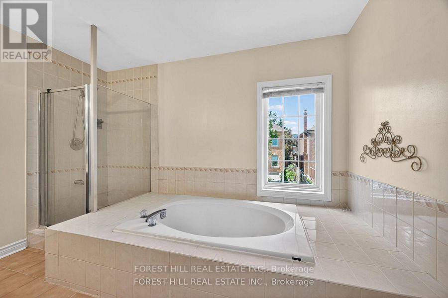 2 Regent Street, Richmond Hill, Ontario  L4C 9B3 - Photo 20 - N13248994