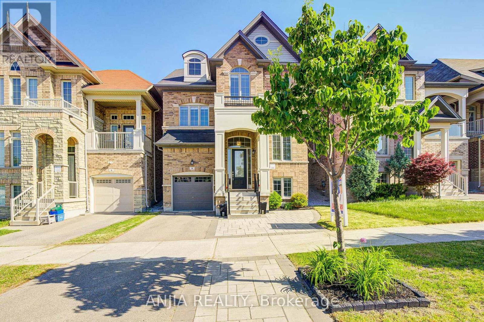 8 BECKETT AVENUE, Markham, Ontario