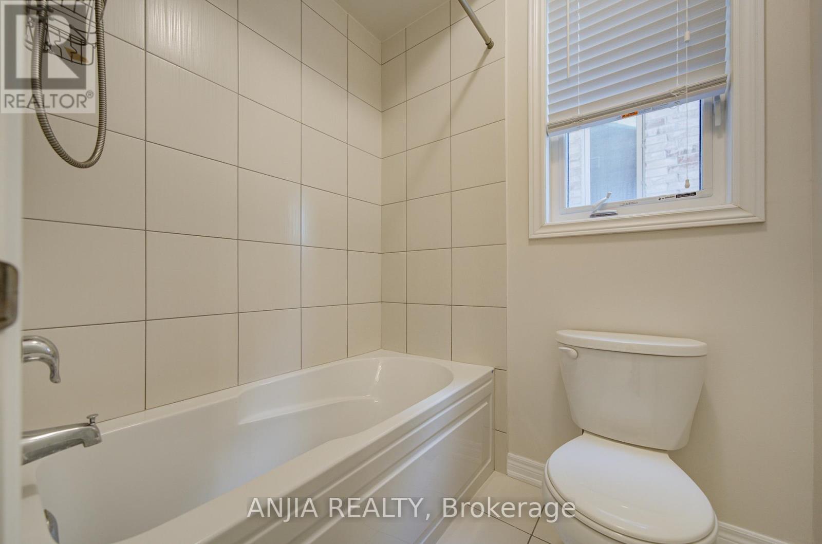 8 Beckett Avenue, Markham, Ontario  L6C 0N5 - Photo 29 - N13248998