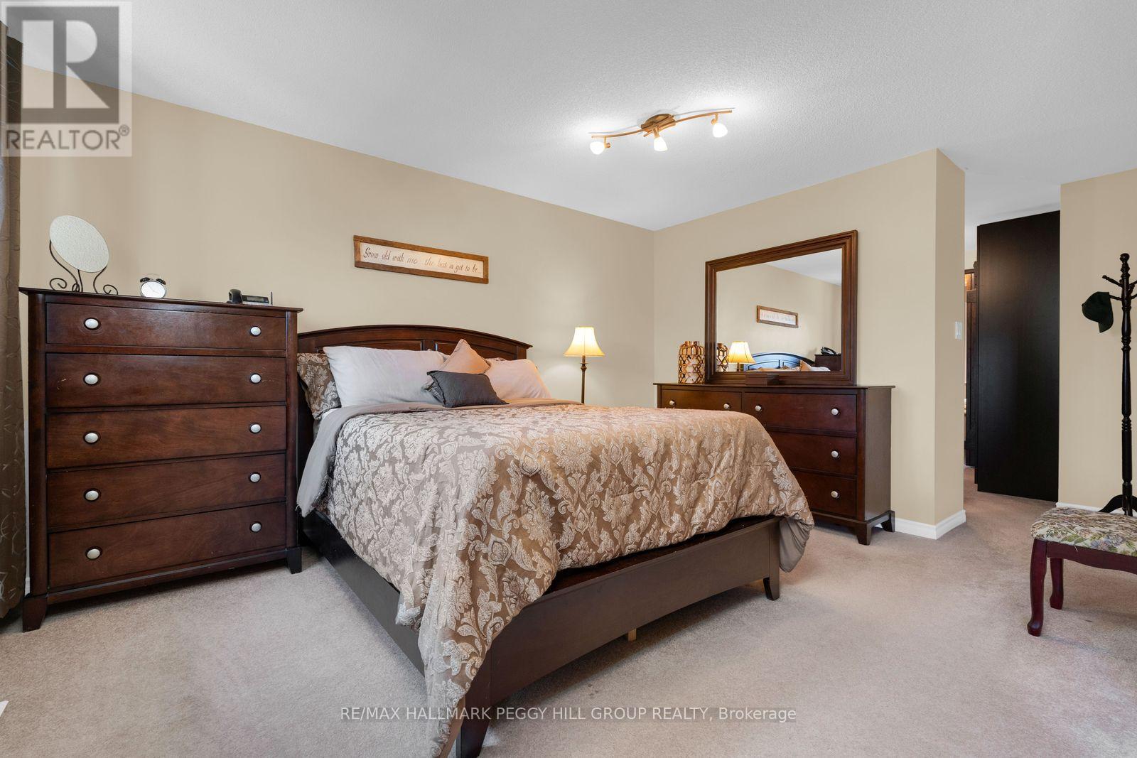 99 Golden Meadow Road, Barrie (Bayshore), Ontario  L4N 7G3 - Photo 12 - S13249114