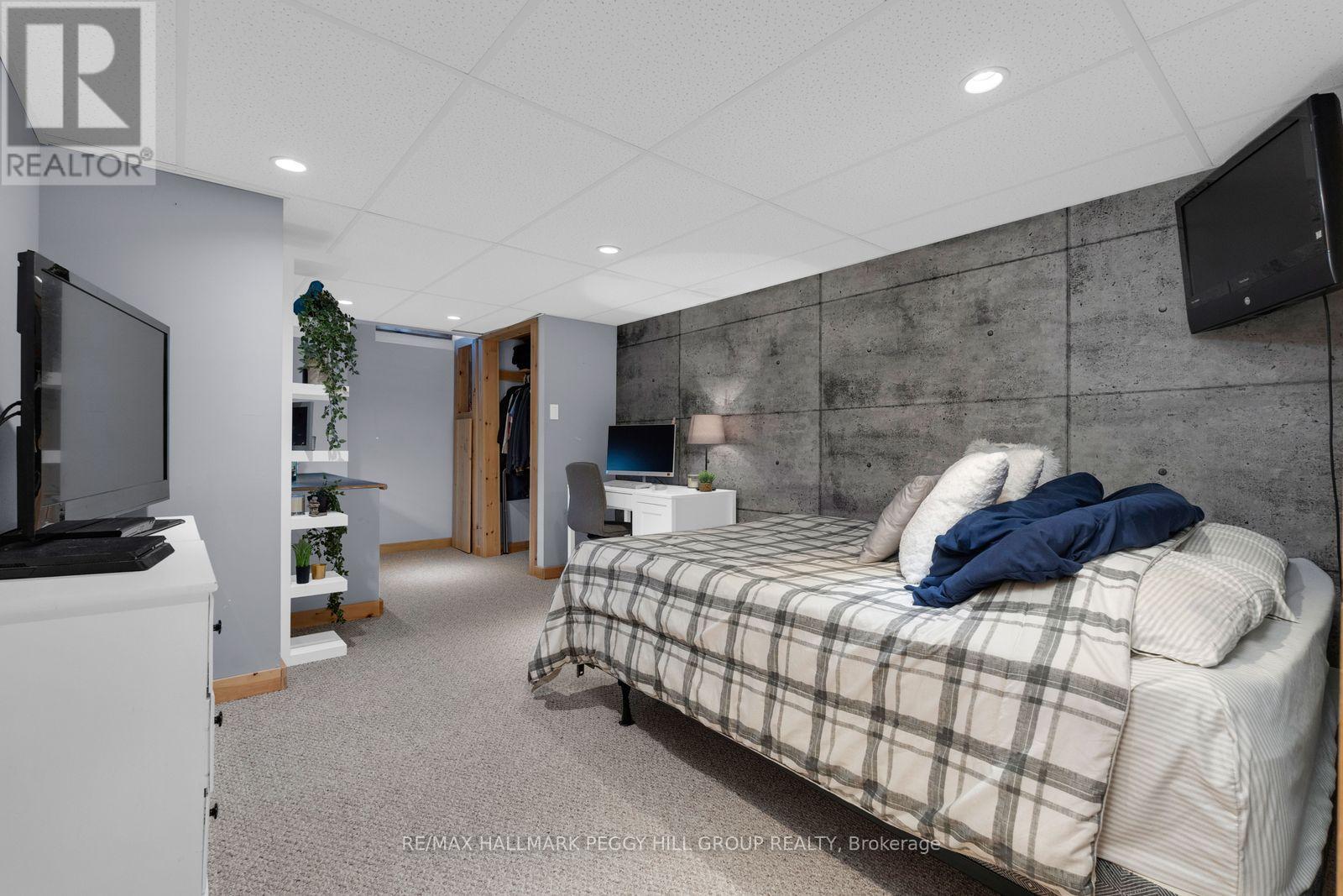 99 Golden Meadow Road, Barrie (Bayshore), Ontario  L4N 7G3 - Photo 24 - S13249114