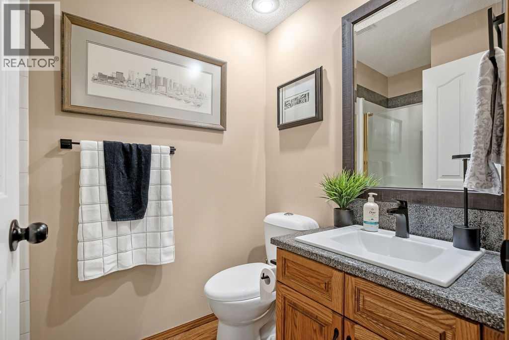 1399 Sunwood Road Se, Calgary, Alberta  T2X 2L5 - Photo 14 - A2318368