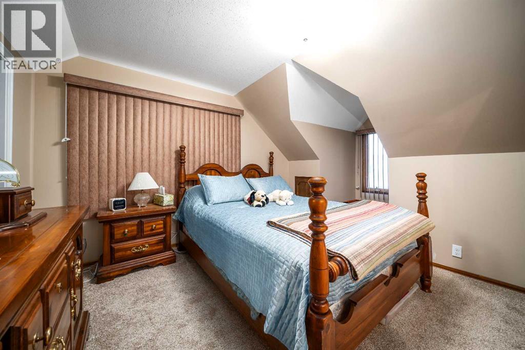 68 10 Street SW, Medicine Hat, Alberta  T1A 4P9 - Photo 20 - A2314468