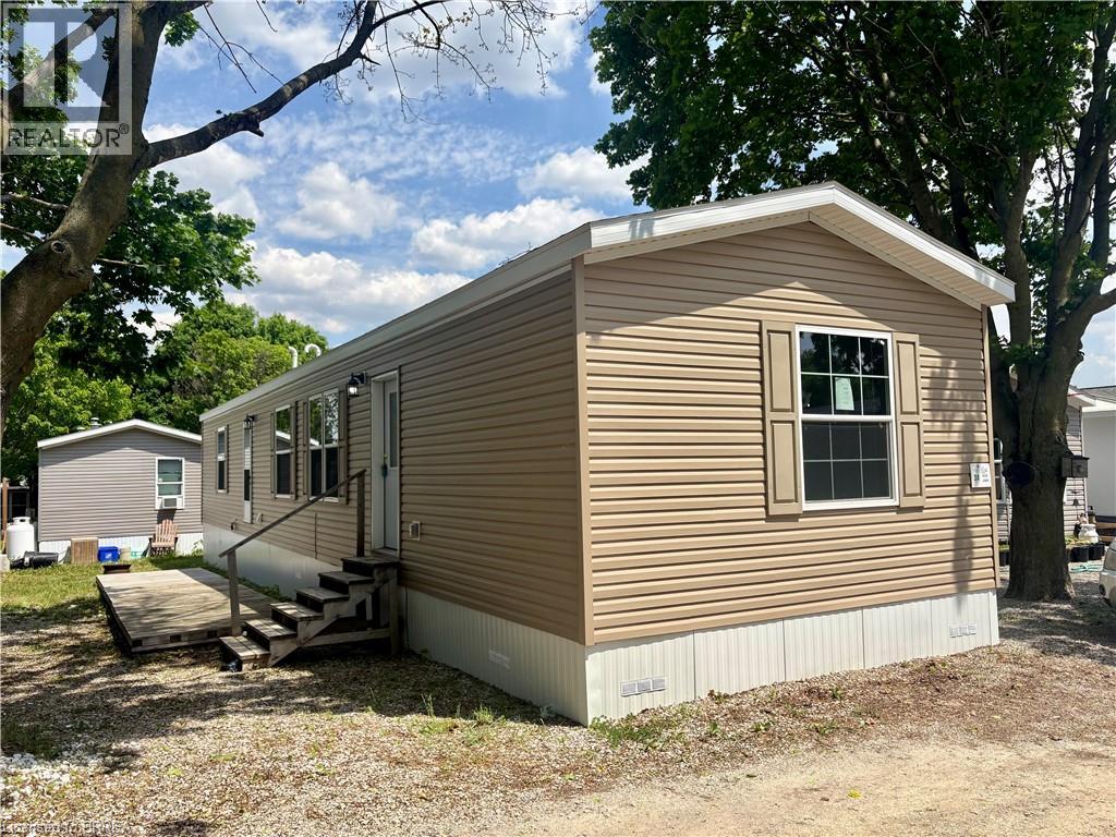 99 FOURTH CONCESSION Road Unit# 524, Burford, Ontario