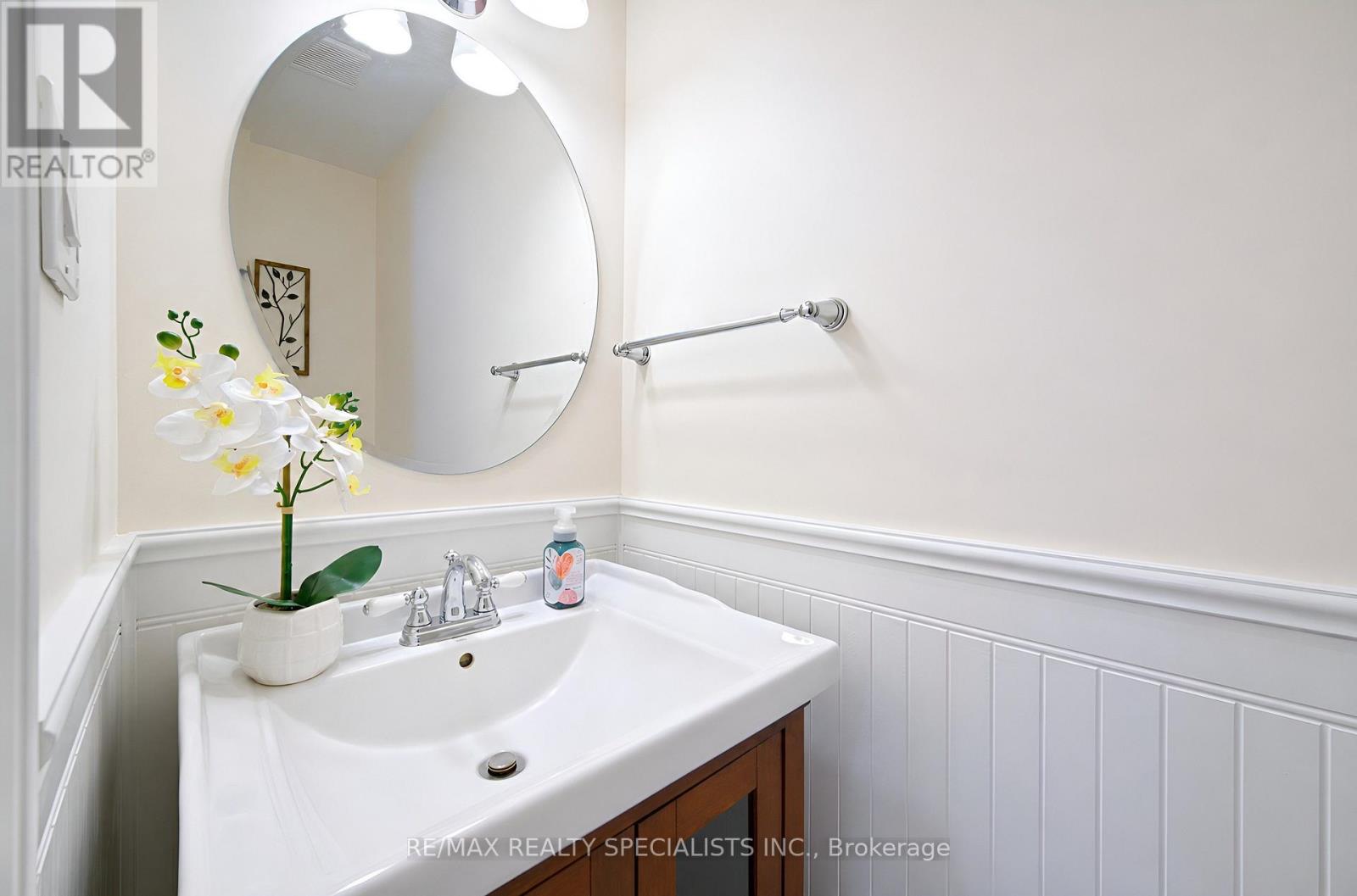 3048 Tours Road, Mississauga, Ontario  L5N 3J1 - Photo 18 - W13248818