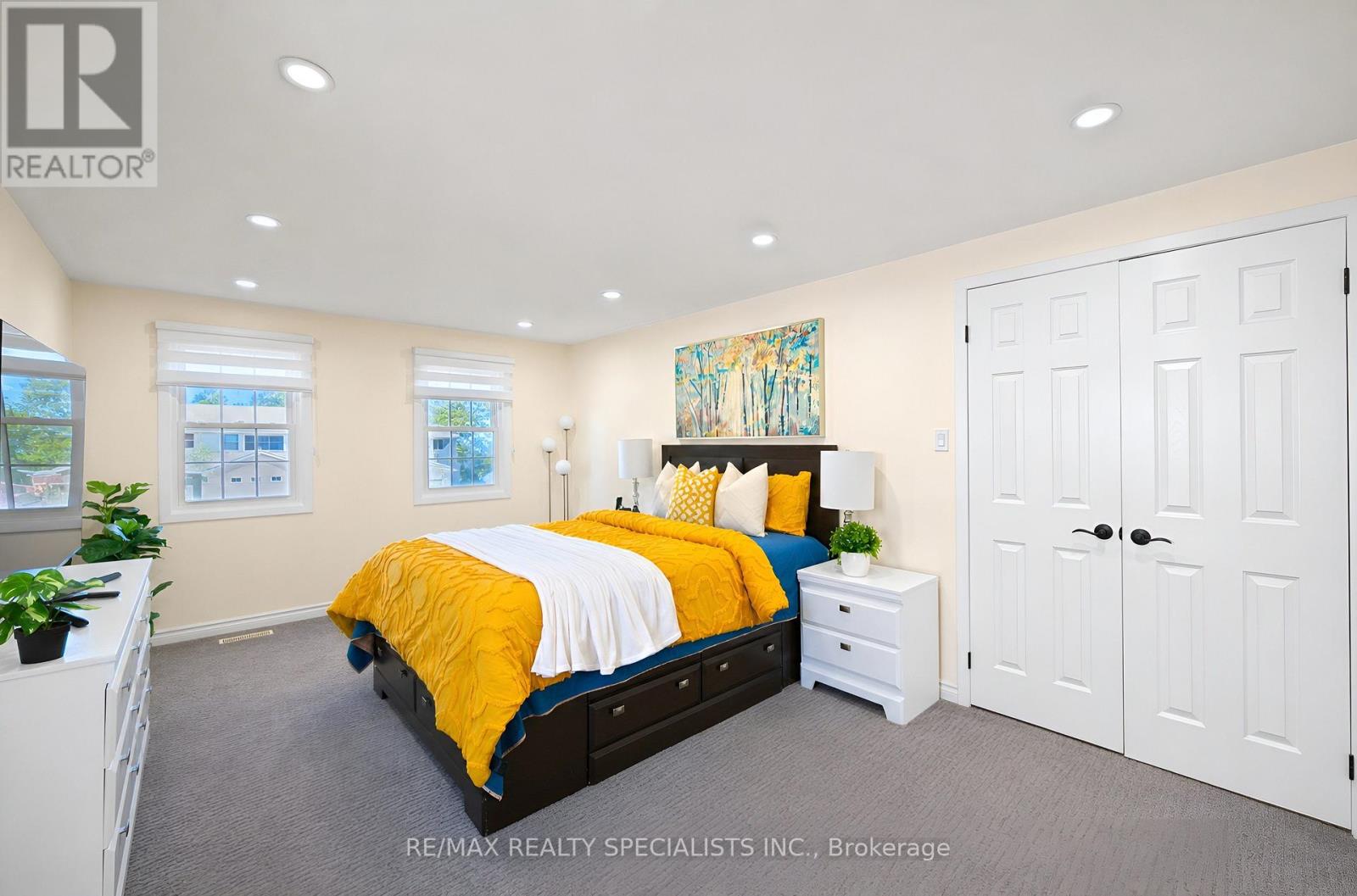 3048 Tours Road, Mississauga, Ontario  L5N 3J1 - Photo 22 - W13248818