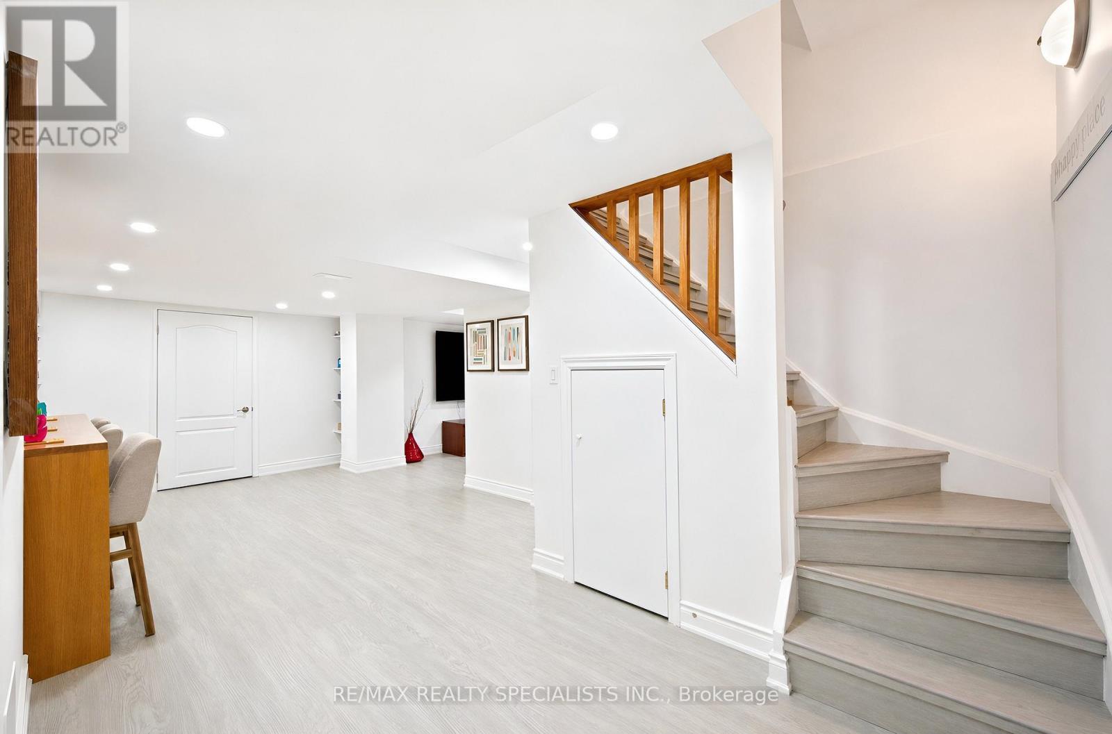 3048 Tours Road, Mississauga, Ontario  L5N 3J1 - Photo 31 - W13248818