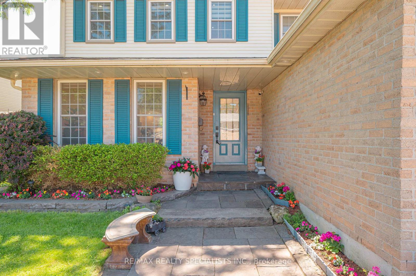 3048 Tours Road, Mississauga, Ontario  L5N 3J1 - Photo 5 - W13248818