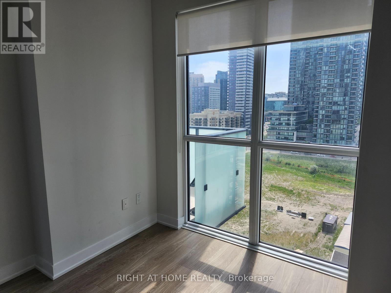 906 - 4130 Parkside Villge Drive, Mississauga, Ontario  L5B 3M8 - Photo 11 - W13248850
