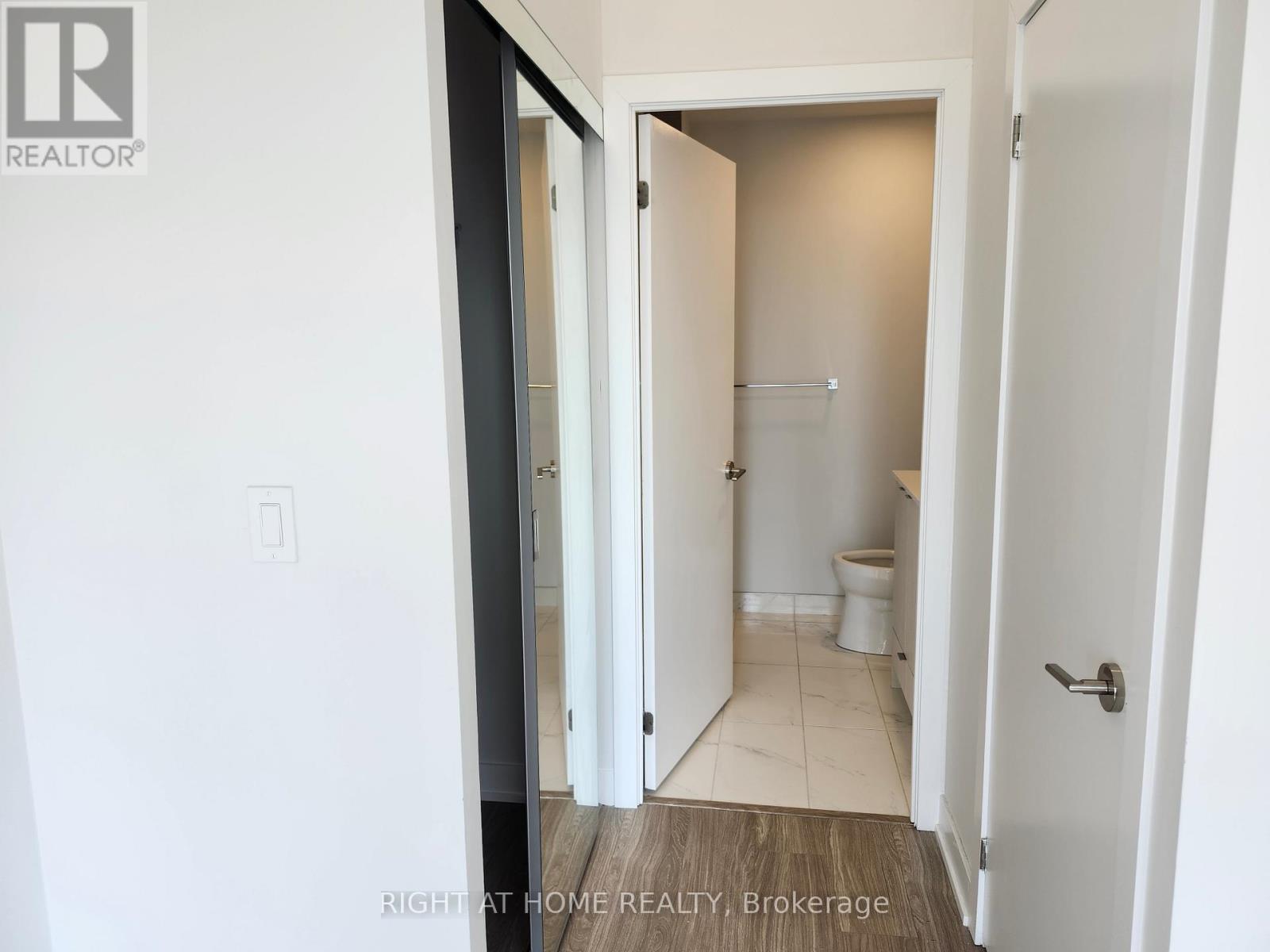 906 - 4130 Parkside Villge Drive, Mississauga, Ontario  L5B 3M8 - Photo 24 - W13248850