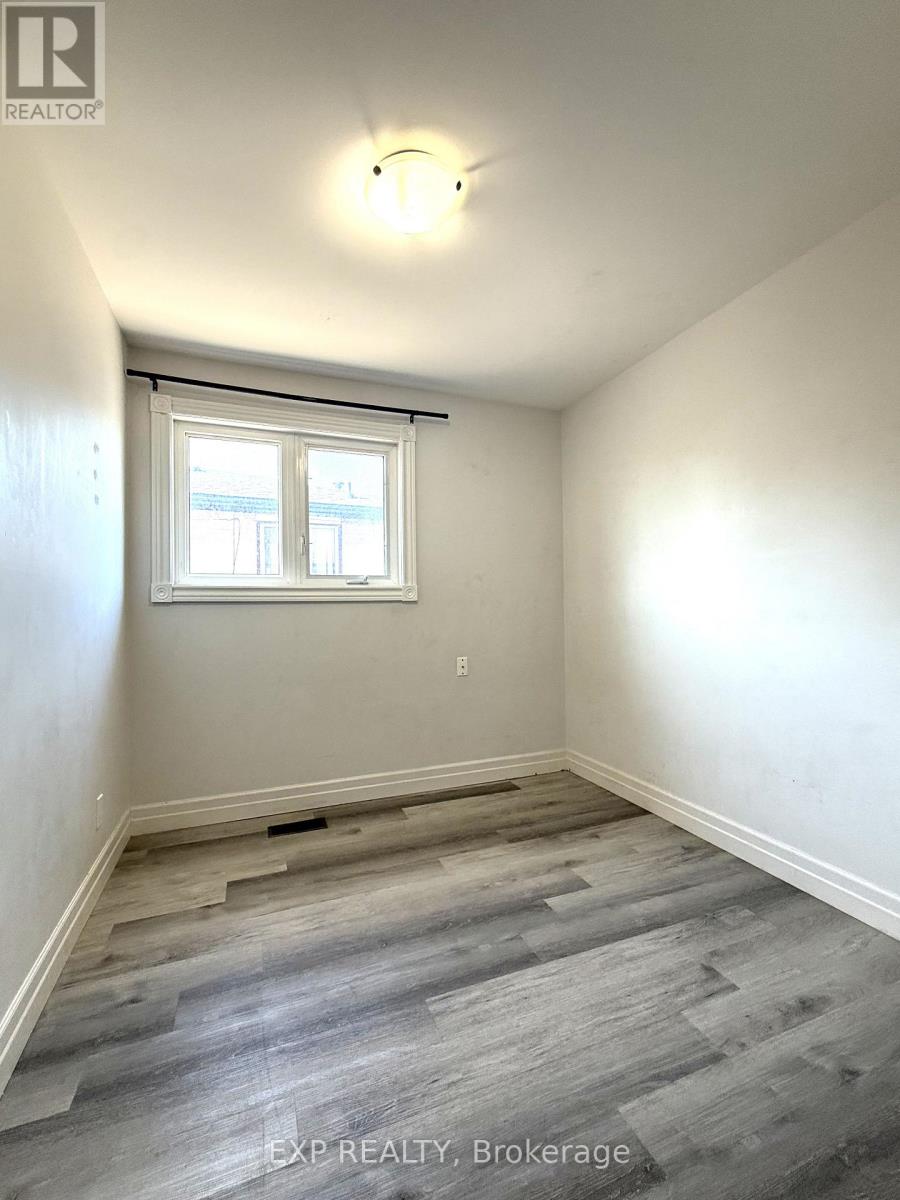 64 Ruthmar Crescent, Toronto, Ontario  M3N 2C5 - Photo 13 - W13248950