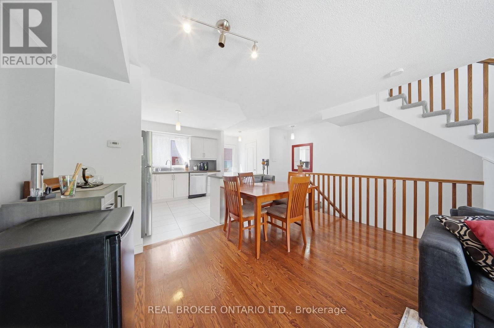 2 - 201 Tenth Street, Toronto, Ontario  M8V 4C7 - Photo 11 - W13249026