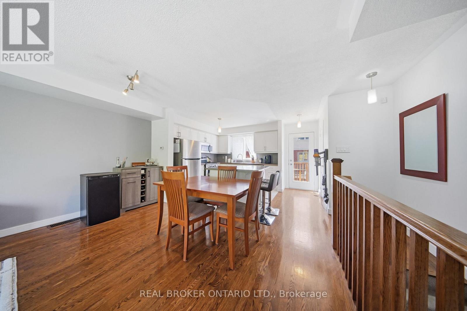2 - 201 Tenth Street, Toronto, Ontario  M8V 4C7 - Photo 12 - W13249026