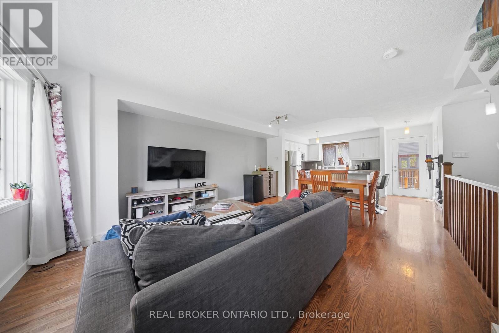 2 - 201 Tenth Street, Toronto, Ontario  M8V 4C7 - Photo 21 - W13249026
