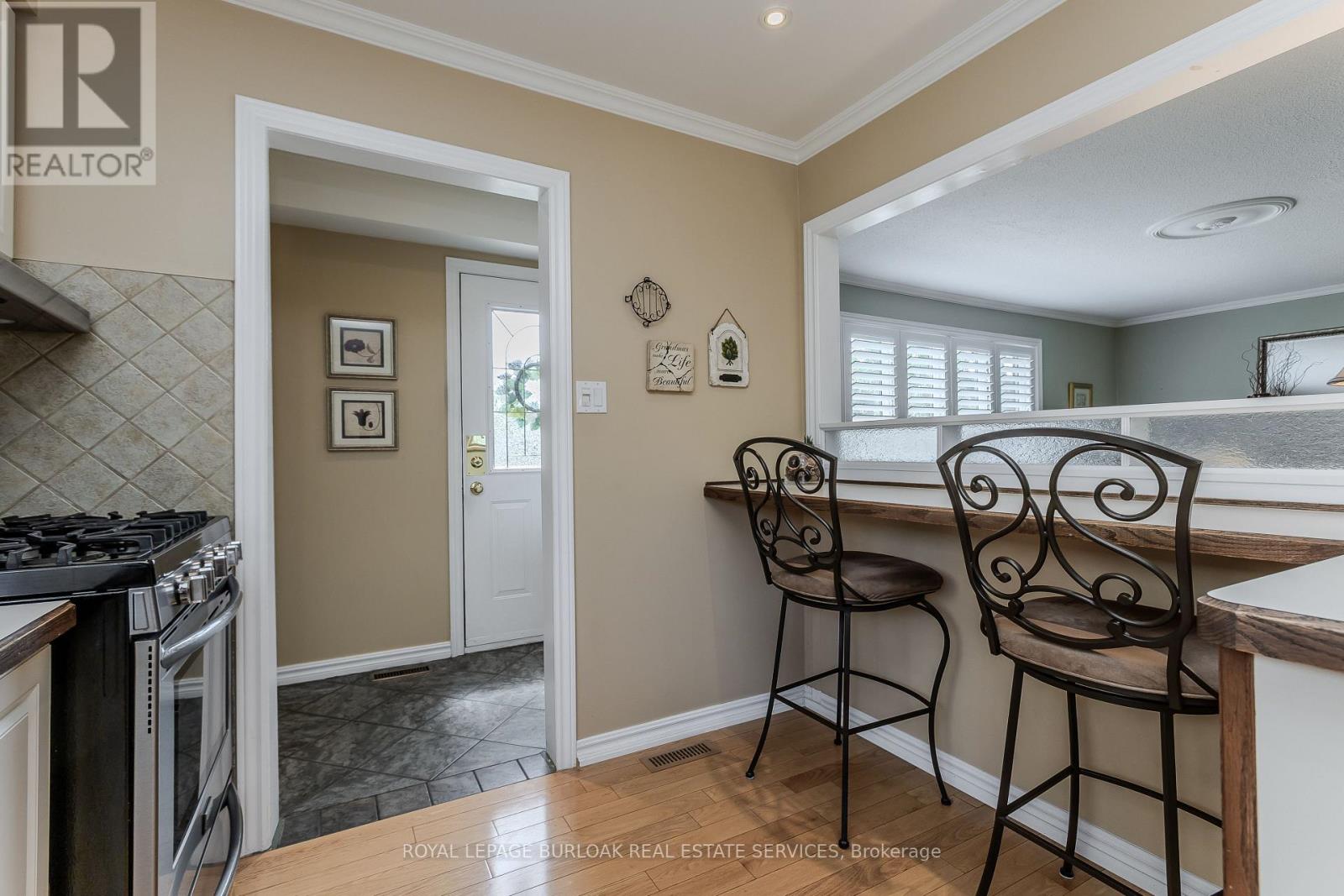 1319 Janina Boulevard, Burlington, Ontario  L7P 1K5 - Photo 13 - W13249086