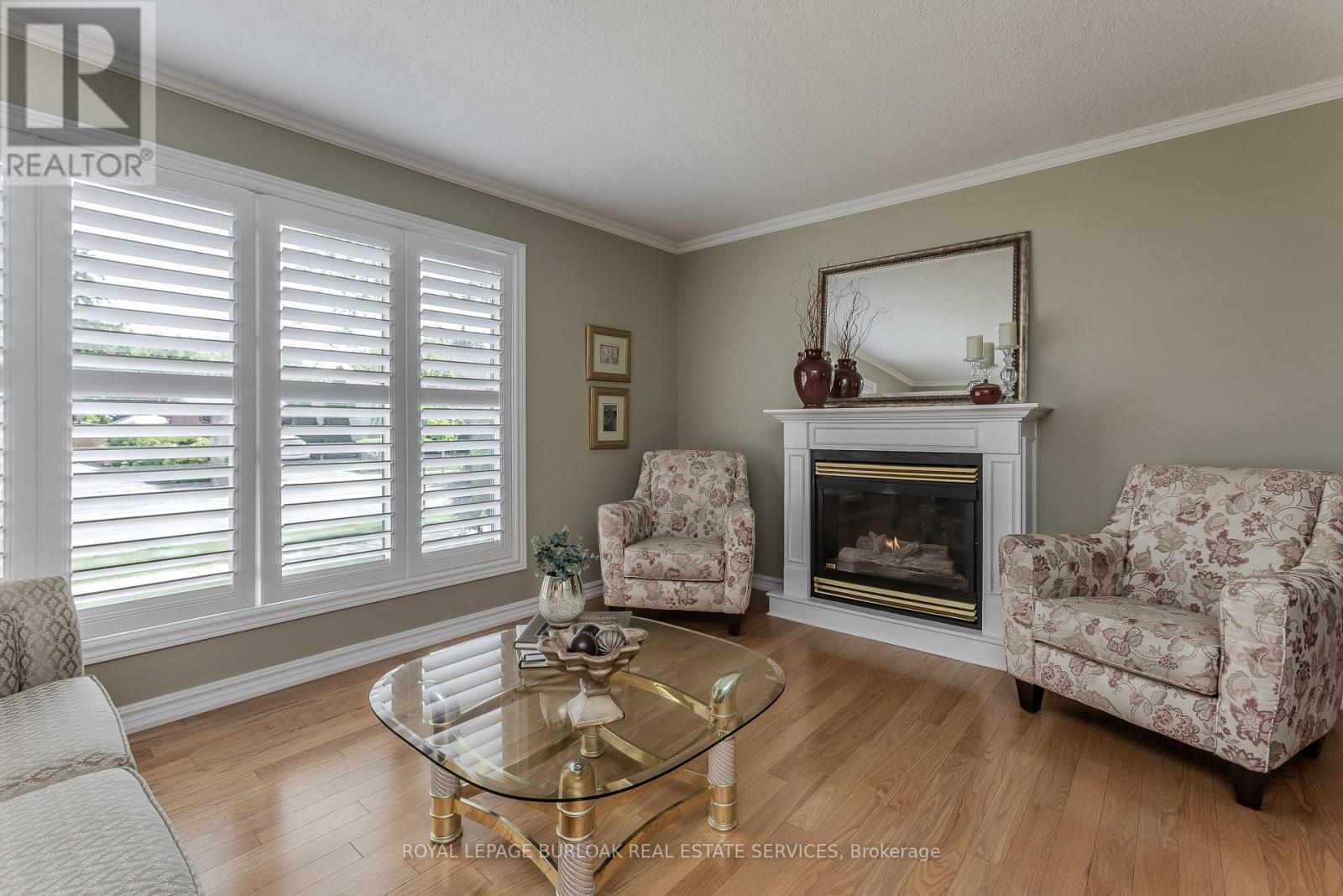 1319 Janina Boulevard, Burlington, Ontario  L7P 1K5 - Photo 9 - W13249086