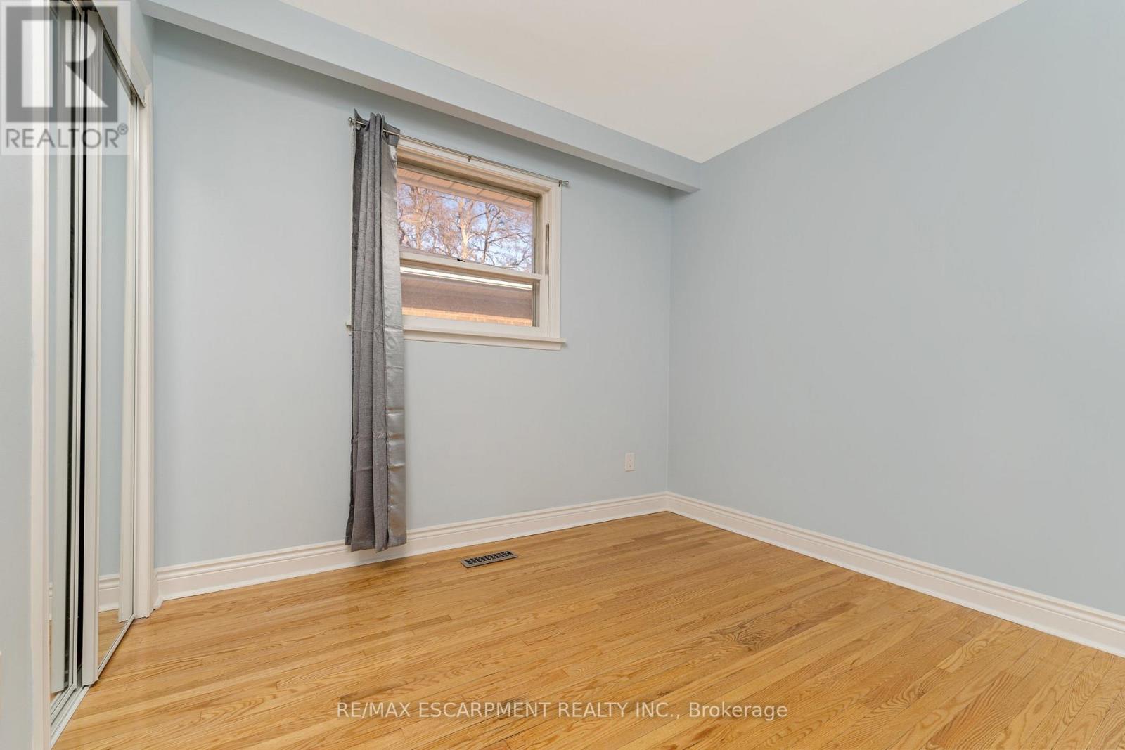 113 Poynter Drive, Toronto, Ontario  M9R 1L7 - Photo 18 - W13249164