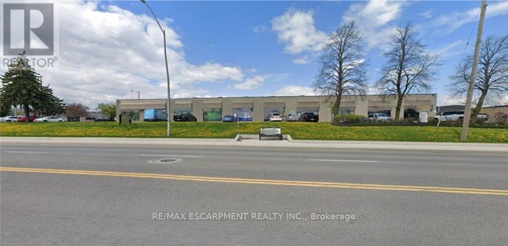 8 - 4391 HARVESTER ROAD, Burlington, Ontario