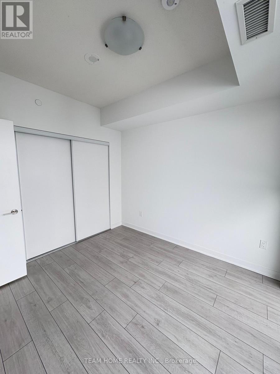 1202 - 490 Malta Avenue, Brampton, Ontario  L6Y 0B5 - Photo 4 - W13249172