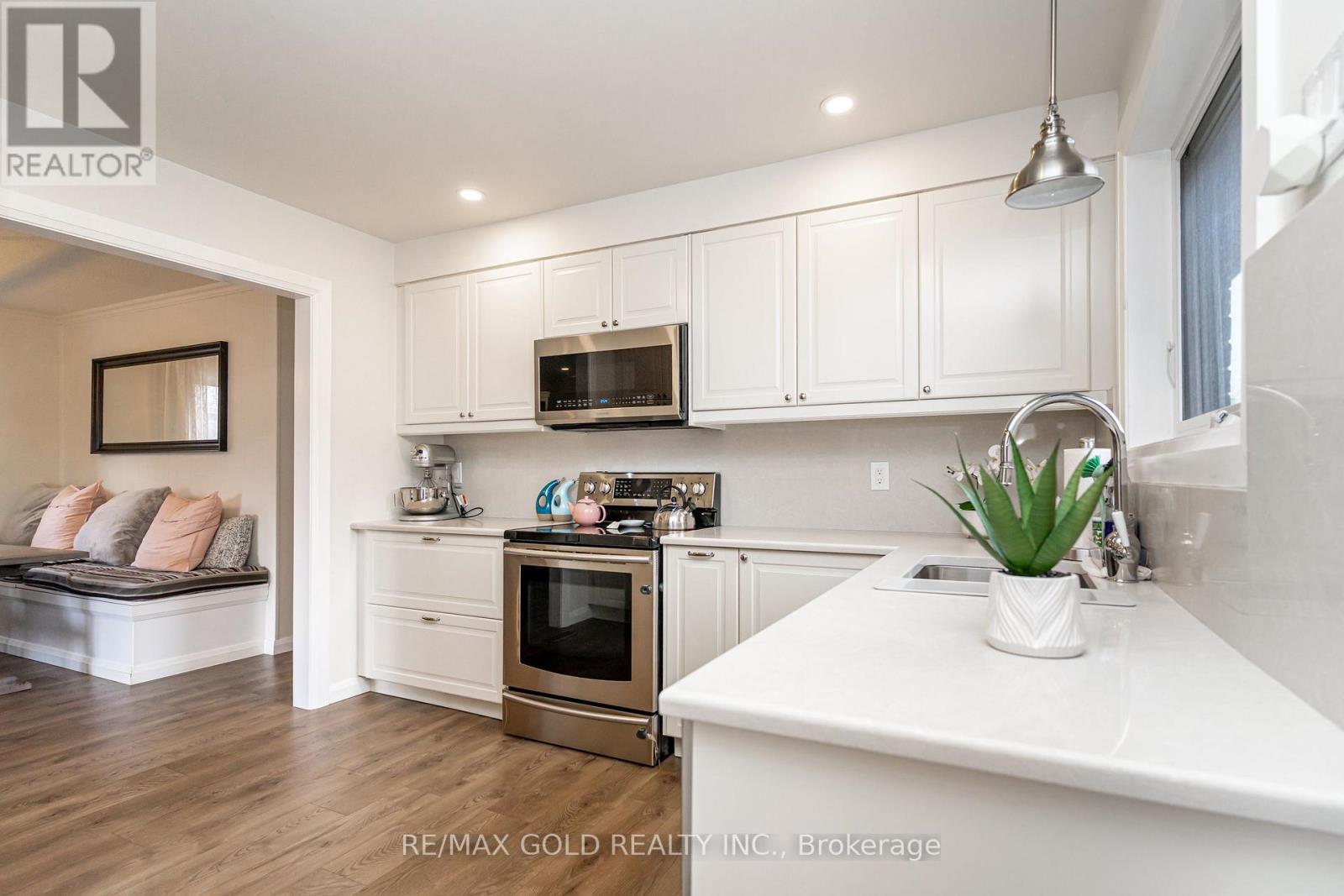 23 Dunster Crescent, Brampton, Ontario  L6T 3J8 - Photo 13 - W13249210