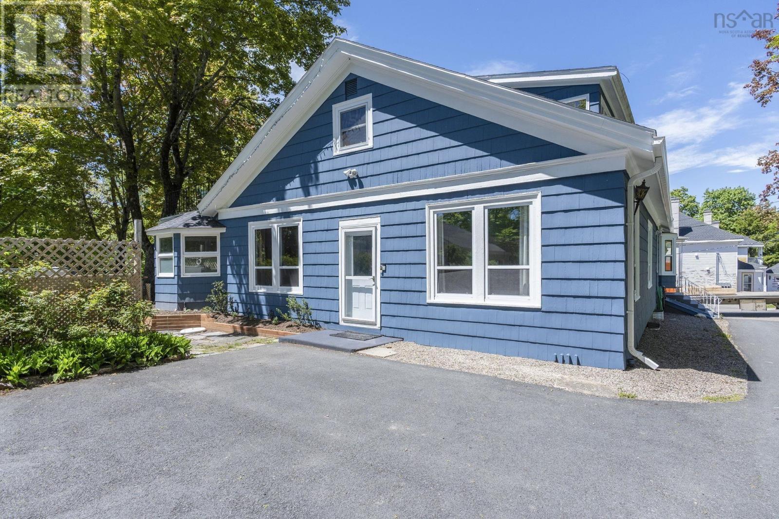471 Clifton Avenue, Windsor, Nova Scotia  B0N 2T0 - Photo 46 - 202613443